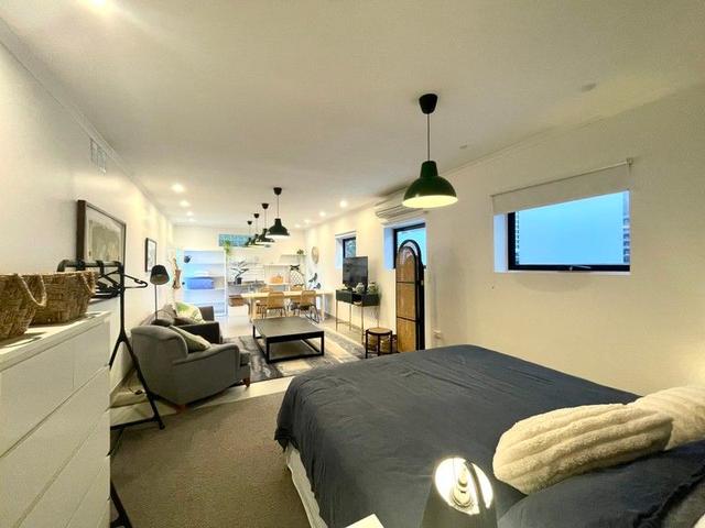 Room 1/803 Malvern Road, VIC 3142