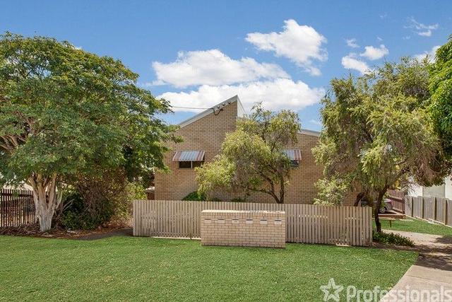 1/2 Fowler Street, QLD 4680