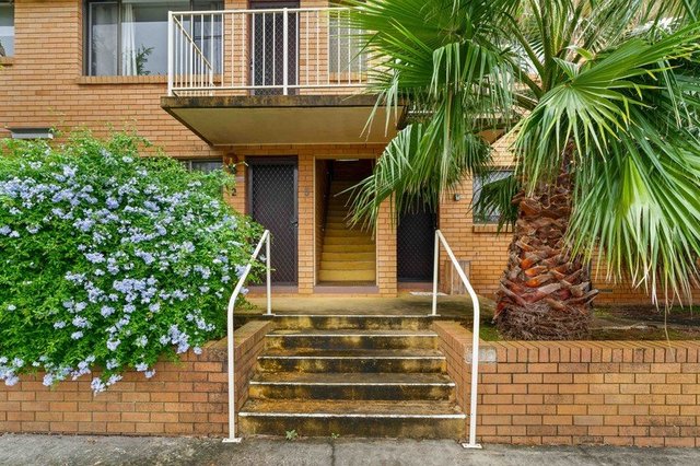 4/15 Tallayang Street, NSW 2541