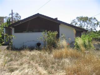 Rear (2006-03-09)