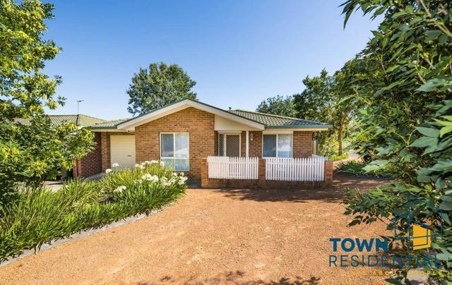 2 Slight Place, ACT 2615