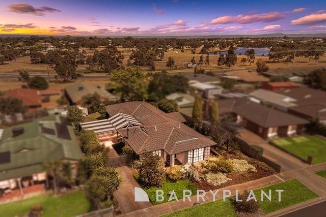 15 Winfield Drive, VIC 3337