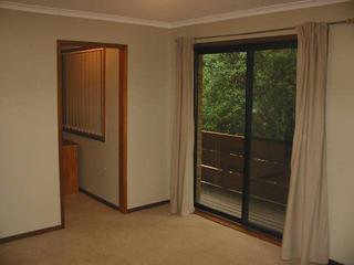 Bedroom 2 (2014-01-15)