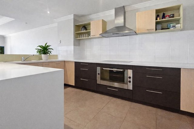 8/129 Point Leander Drive, WA 6525