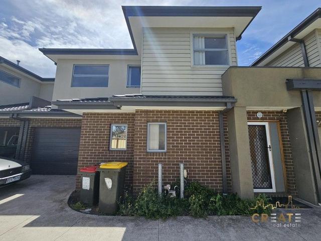 2/69 Warwick Road, VIC 3020