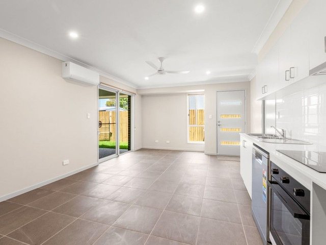 2/10 Canopus Ct, QLD 4114