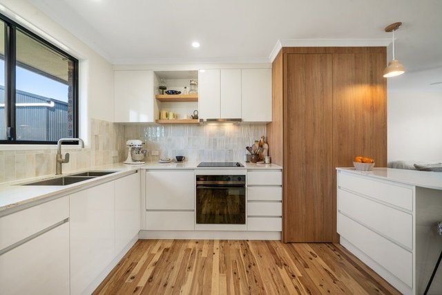 2/6 Victor Street, QLD 4350