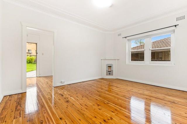 2/11 Morris Street, NSW 2130