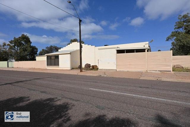 52 Main Street, SA 5700