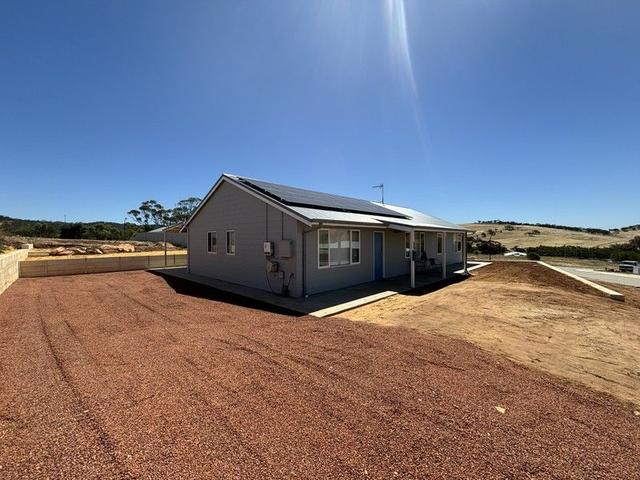 35 Rayner Loop, WA 6566