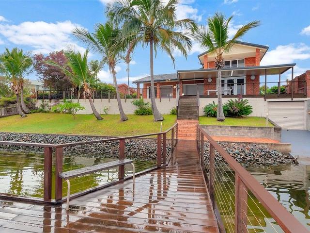 65 Sailaway Street, QLD 4218