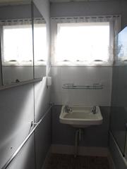 Bathroom (2015-12-29)