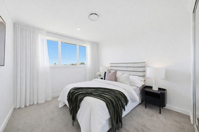 6 Mews Boulevard, NSW 2141