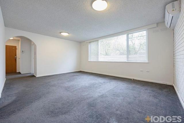 2/21 Ardrie Road, VIC 3145