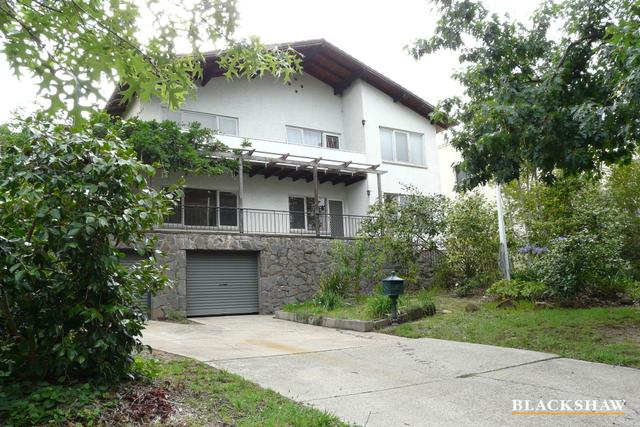 125 Monaro Cres, ACT 2603