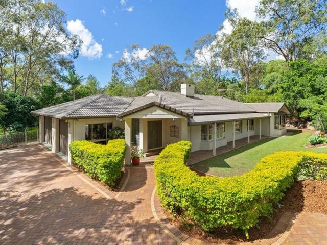 6 Beaton Court, QLD 4208