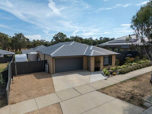 7 Banksia Street, VIC 3722