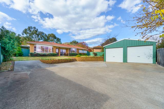 8 Curlew Place, ACT 2906