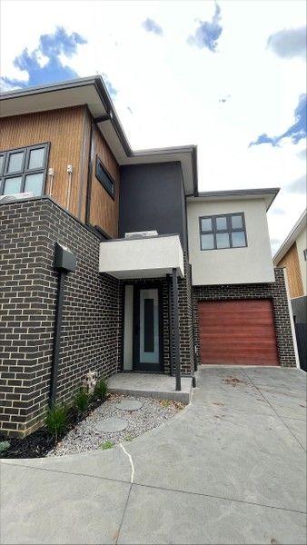 2/14 Terrigal Cr, VIC 3137