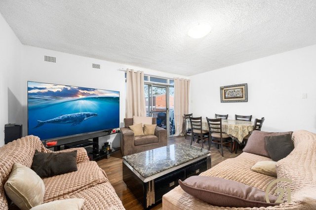 8/49 Hamilton Road, NSW 2165