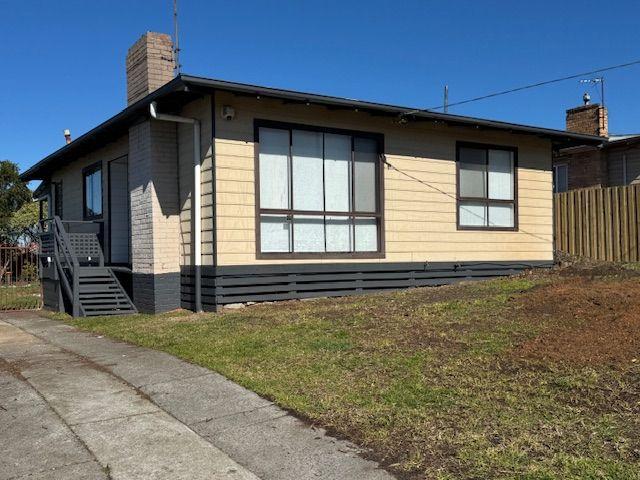 18 Savige Street, VIC 3840