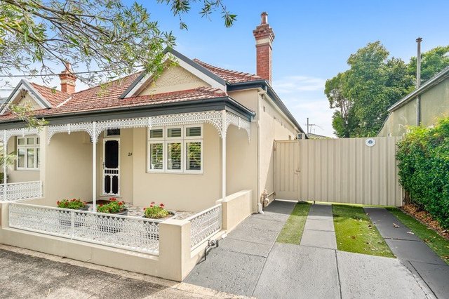 24 Lloyd Street, NSW 2207