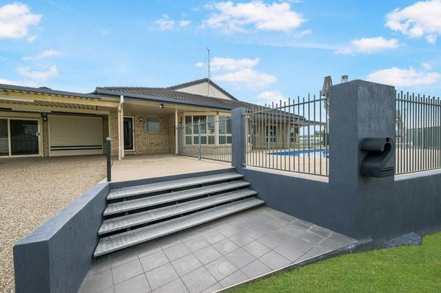 2 Whinners Ciourt, QLD 4740