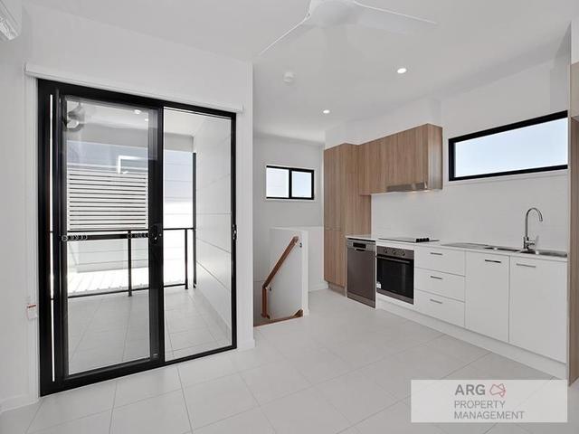 2/51 Delilah Lane, QLD 4551