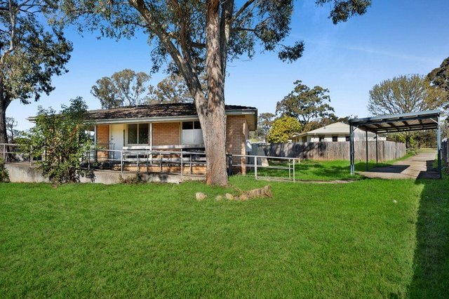 24 Hawthorne Place, NSW 2564