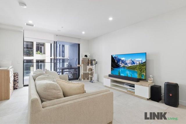 803/21 Carl Street, QLD 4102