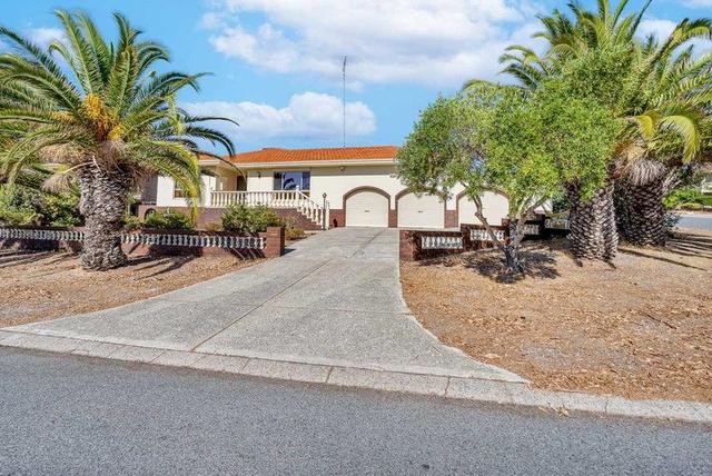 2 Steinbeck Place, WA 6163