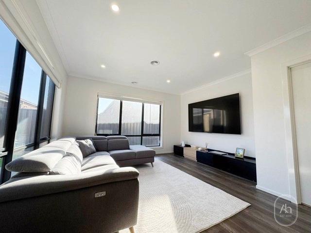64 Odyssey Boulevard, VIC 3029
