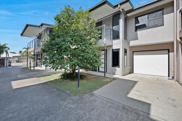 2/25 Bondi Road, QLD 4740
