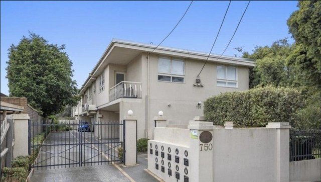 10/750 Inkerman Road, VIC 3161