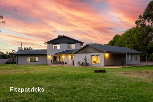 15 Gregadoo Road, NSW 2650