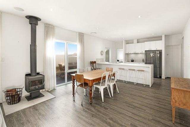 20A Geake Street, WA 6330