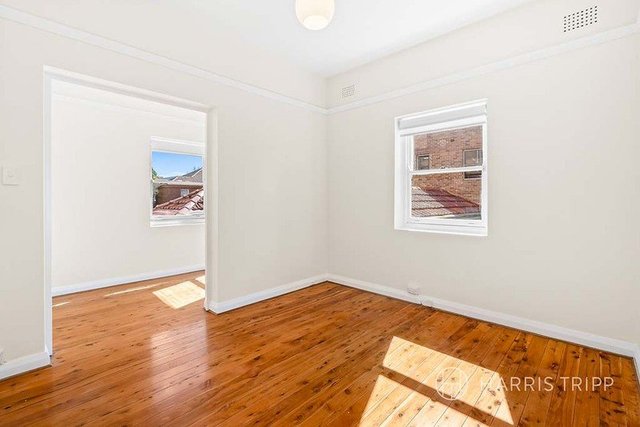 2/208 Falcon Street, NSW 2060