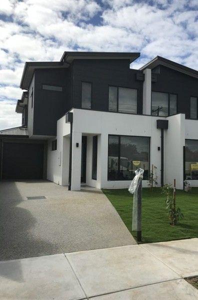 44a MacDonald Avenue, VIC 3025