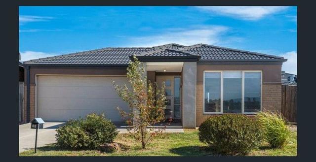 39 Holly Drive, VIC 3756