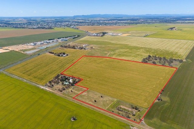 Three Mile  Road, VIC 3401