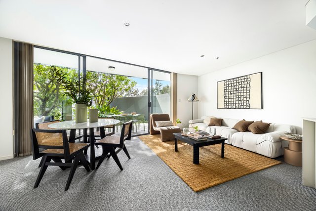 204/1 Adelaide Street, NSW 2022