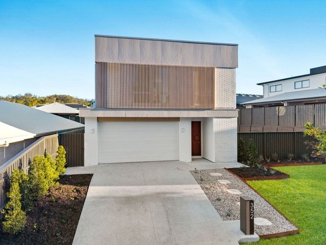 352 Canvey Road, QLD 4055