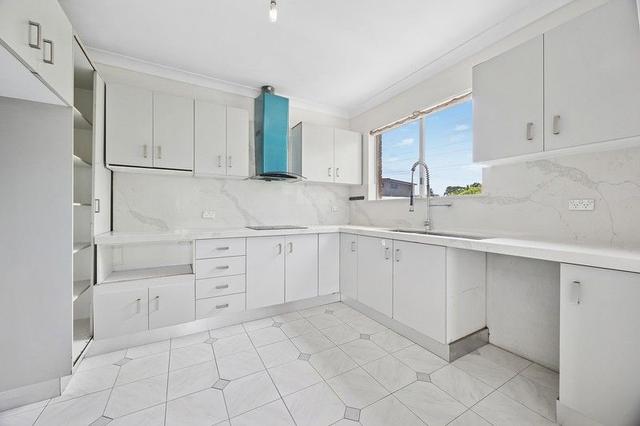 4/22 Warwick Street, NSW 2196