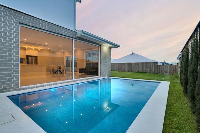 33 Carbine Street, NSW 2563