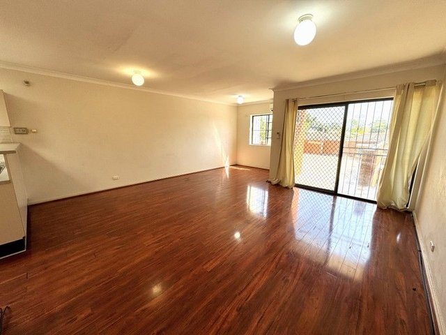 24A MacLaurine Avenue, NSW 2213