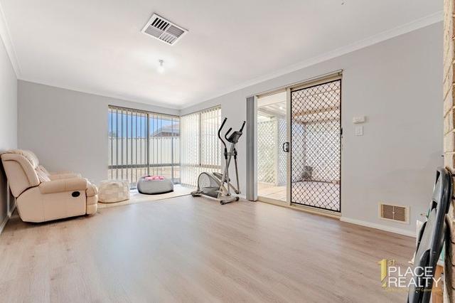 5B Karrawa Gardens, WA 6172