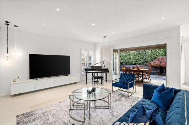 25 Naxos Road, VIC 3059