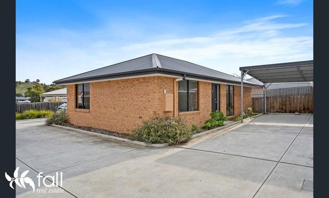 3/4 Tivoli Road, TAS 7017