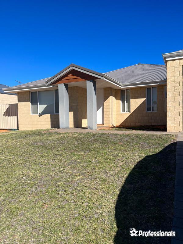 35 Swordfish Vista, WA 6530