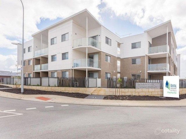 26/2 Delaronde Drive, WA 6164